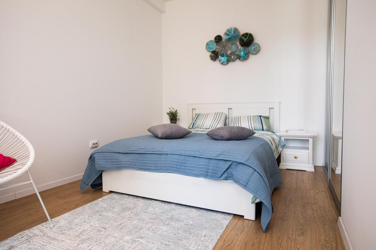 Colorful & Cozy Condo Cluj-Napoca Ngoại thất bức ảnh